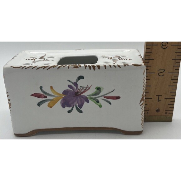 Vintage Portugal Frog Vase Hand painted Pretty Flowers Flower Arranger - Picture 7 of 7